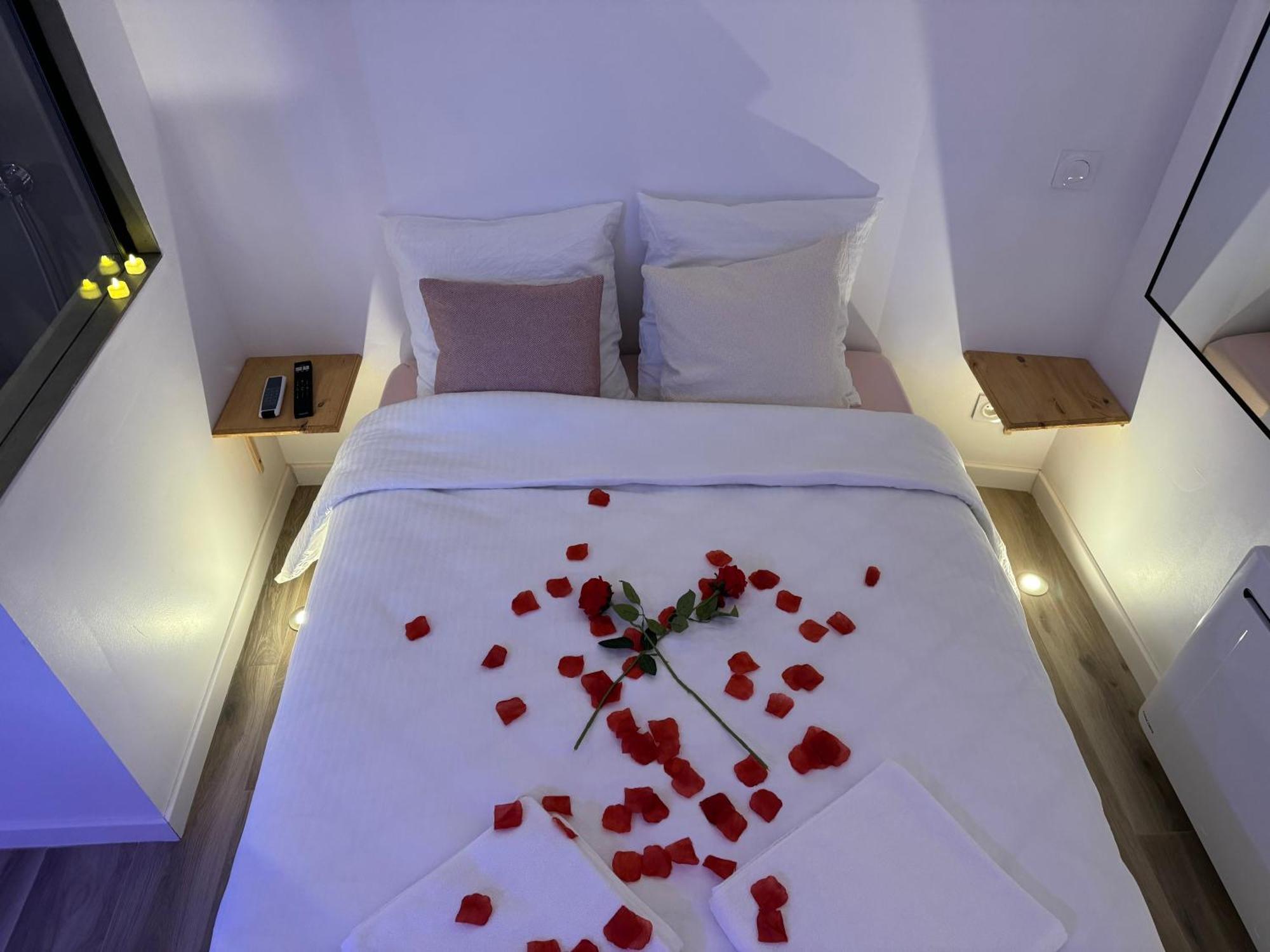 O Romeo - Privee Apartment *